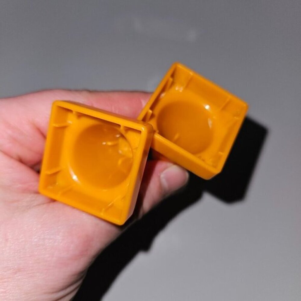 Mega Bloks Construction Toy Lot 2 Builders Cat Workers 2 Orange Safety Cones - Picture 10 of 10